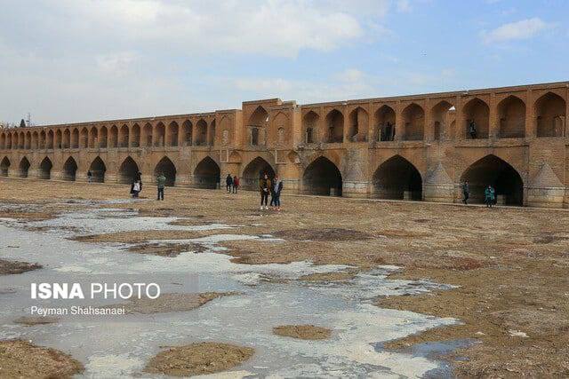 درباره این مقاله بیشتر بخوانید روند کاهشی جریان آب در ۵۶ درصد رودخانه‌های ایران