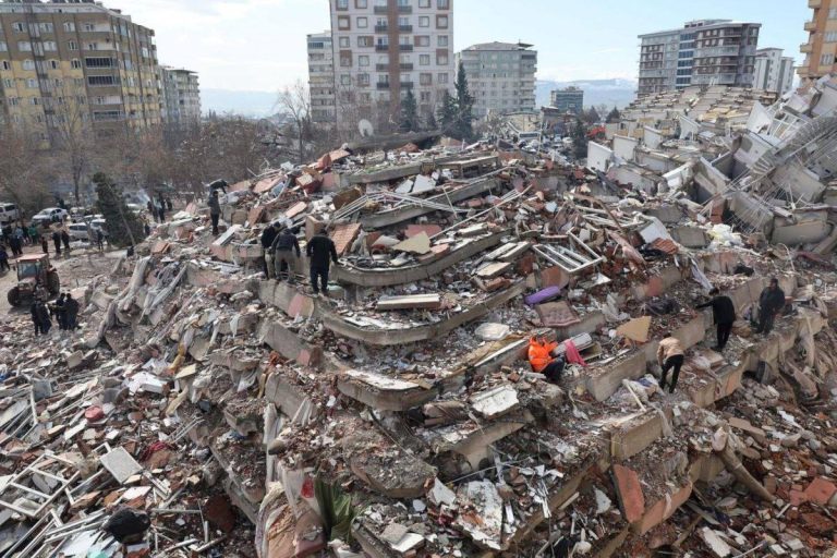 درباره این مقاله بیشتر بخوانید ✅مجموع تلفات زلزله در ترکیه و سوریه به بیش از ۲۴ هزار نفر رسید