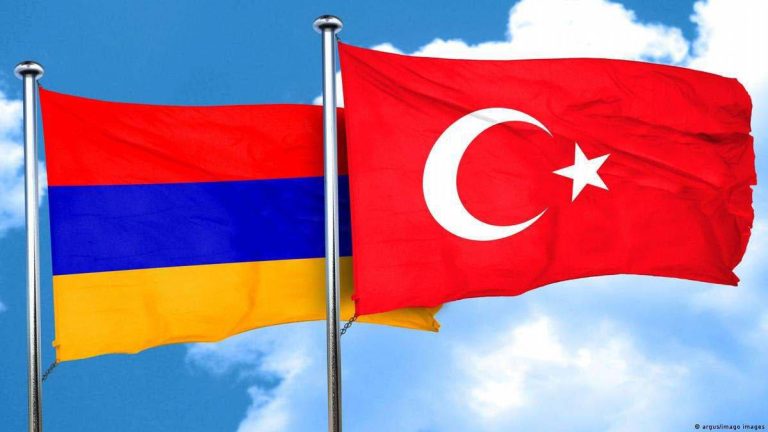 درباره این مقاله بیشتر بخوانید 🔴 گذرگاه مرزی ارمنستان و ترکیه پس از ۳۵ سال بازگشایی شد