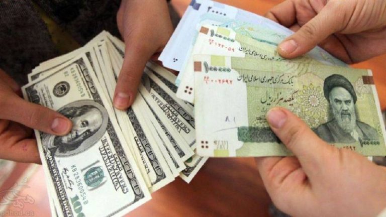 درباره این مقاله بیشتر بخوانید 💳 مروری بر بحران‌های ارزی ۳۰ سال اخیر ایران / چند بحران دیگر لازم است تا از اشتباهات درس بگیریم؟