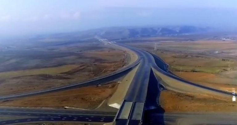 درباره این مقاله بیشتر بخوانید 🔵تازه‌ترین تصاویر از مراحل پیشرفت ساخت کریدور زنگزور آذربایجان در نزدیکی مرز ایران و ارمنستان!