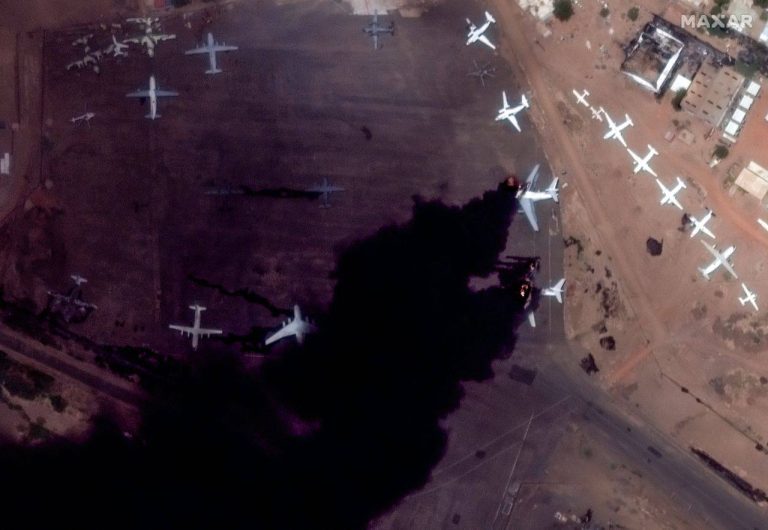 درباره این مقاله بیشتر بخوانید 🔵تصاویر ماهواره ای از آسیب جنگ بی سرانجام دو فرمانده ارتش سودان در فرودگاه خارطوم