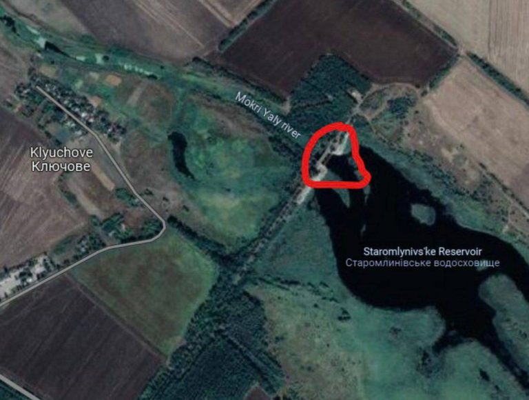 درباره این مقاله بیشتر بخوانید 🔵اشغالگران روس‌ها یک سد کوچک روی رودخانه موکری یالی در دونتسک را منفجر کردند تا جلوی پیشروی اوکراینی‌ها را بگیرند.