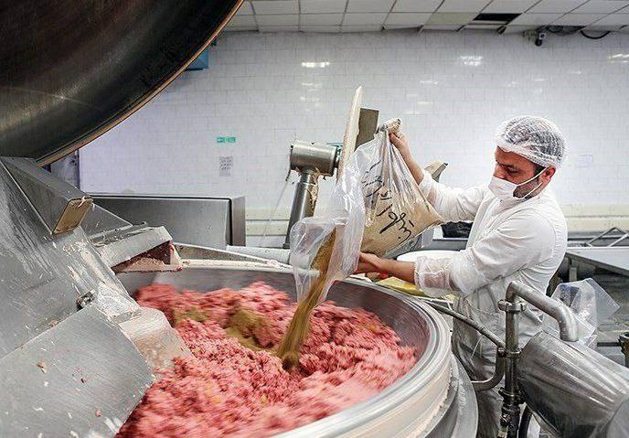 درباره این مقاله بیشتر بخوانید 🗣 سازمان دامپزشکی کشور: گوشت های برزیلی که یک سال در گمرک مانده بودند، به سمت کارخانه‌های سوسیس و کالباس برای تهیه مواد غذایی مردم حمل شدند!!