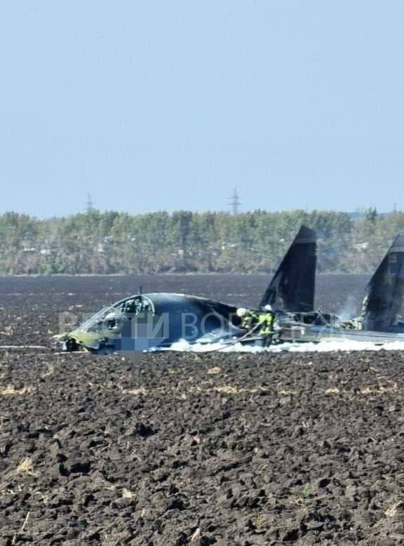 درباره این مقاله بیشتر بخوانید 🔵افراد ناشناس دو هواپیما و یک هلیکوپتر را در نزدیکی مسکو منفجر کردند