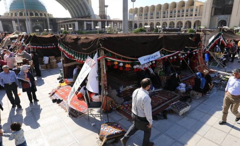 درباره این مقاله بیشتر بخوانید ‼️ کیهان: اینجا مصلای تهران است یا کلکسیون مانکن؟ چرا مصلی را آلوده می‌کنید؟!