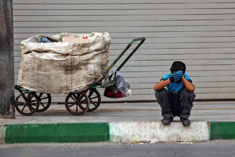 درباره این مقاله بیشتر بخوانید 📌۱۸۰ میلیارد تومان درآمد کثیف زباله گردی طی یک ماه