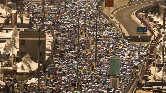 درباره این مقاله بیشتر بخوانید 📢 مونت کارلو: بیش از ۱۳۰۰ زائر در حج ۲۰۲۴ جان باختند