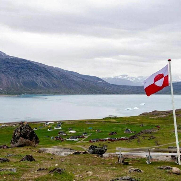 درباره این مقاله بیشتر بخوانید 🔴اعضای جمهوریخواه مجلس نمایندگان آمریکا لایحه ‌ای را برای صدور مجوز گفت ‌و گوى خرید گرینلند ارائه کردند.