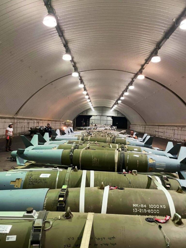 درباره این مقاله بیشتر بخوانید لغو تعلیق ارسال بمب‌های دو هزار پوندی به اسرائیل با دستور ترامپ