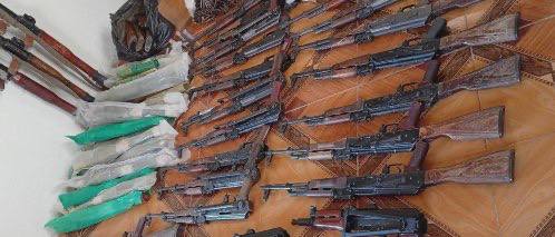 درباره این مقاله بیشتر بخوانید 🟣وزارت کشور سوریه ازتوثيف یک محموله اسلحه قاچاق كه براي حزب‌الله لبنان از طریق سرغایا در حومه دمشق در حال ارسال بود، خبرداد