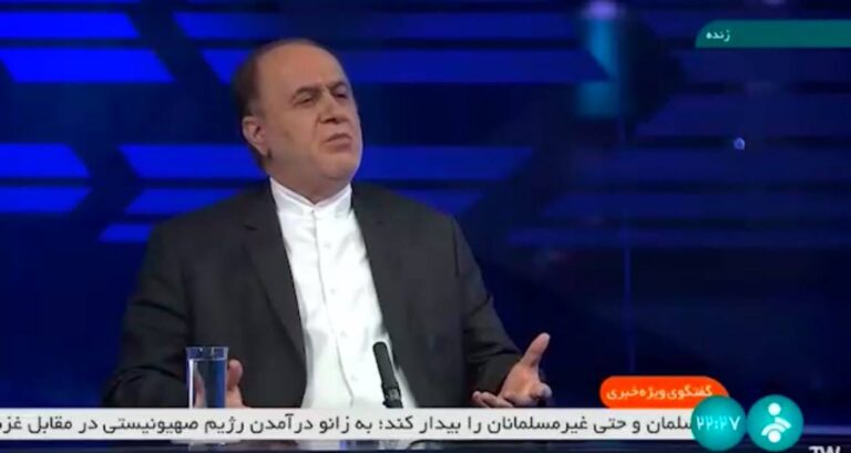 درباره این مقاله بیشتر بخوانید نایب رئیس مجلس: ما با آمریکا هیچ دشمنی و جنگی نداریم