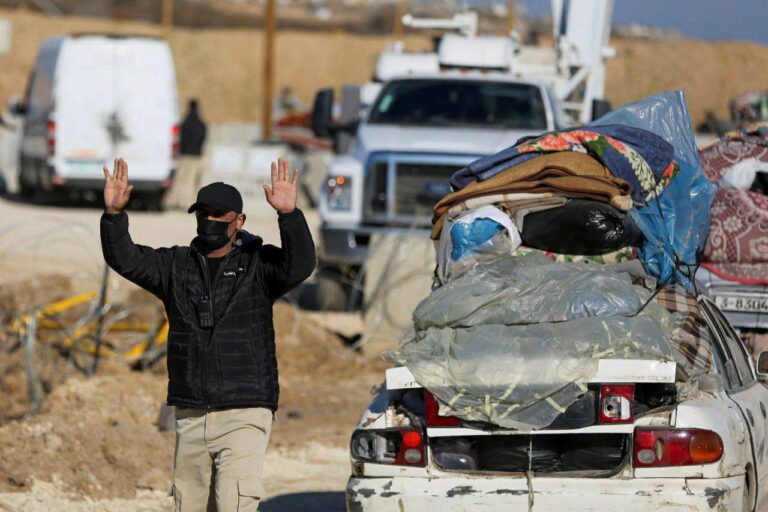 درباره این مقاله بیشتر بخوانید 🔴نیروهای امنیتی آمریکایی کمک های انسانی به غزه را کنترل می کنند.