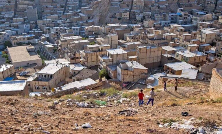 درباره این مقاله بیشتر بخوانید دستاورد جدید جمهوری اسلامی؛ 19 میلیون ایرانی ساکن خانه‌های ناایمن