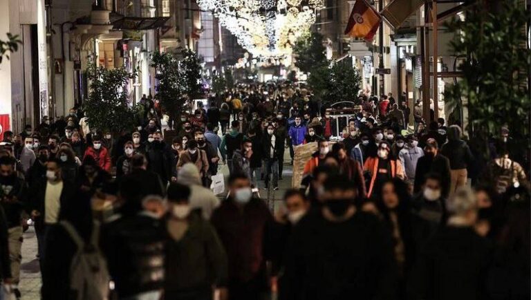 درباره این مقاله بیشتر بخوانید انتشار لیست خارجیان مقیم ترکیه؛ شهروندان ایرانی در رده پنجم