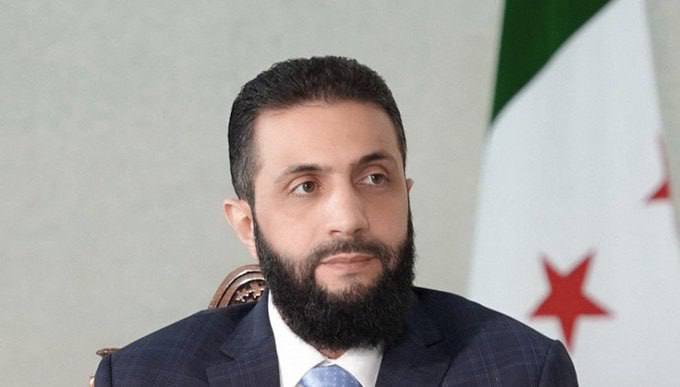 درباره این مقاله بیشتر بخوانید 🟣رئیس‌جمهور دوره انتقالی سوریه، احمد الشرع: ما خدمت سربازی اجباری را در ارتش جدید سوریه اعمال نکرده‌ایم، بلکه سربازگیری داوطلبانه را انتخاب کرده‌ایم و هزاران نفر به‌صورت داوطلبانه به ارتش پیوسته‌اند.