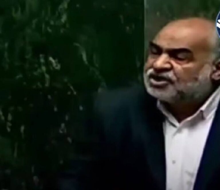 درباره این مقاله بیشتر بخوانید صباغیان عضو مجلس: این کشتی  (جمهوری اسلامی) دارد زیر آب می‌رود🤣