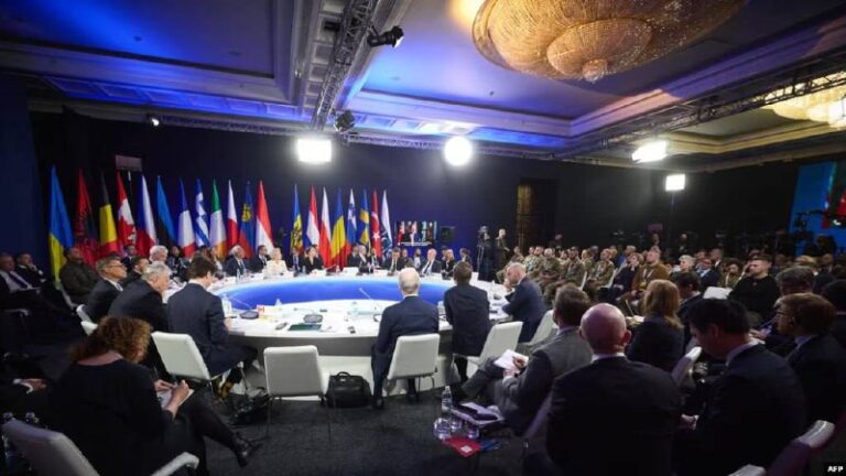 درباره این مقاله بیشتر بخوانید 🔴زلنسکی: