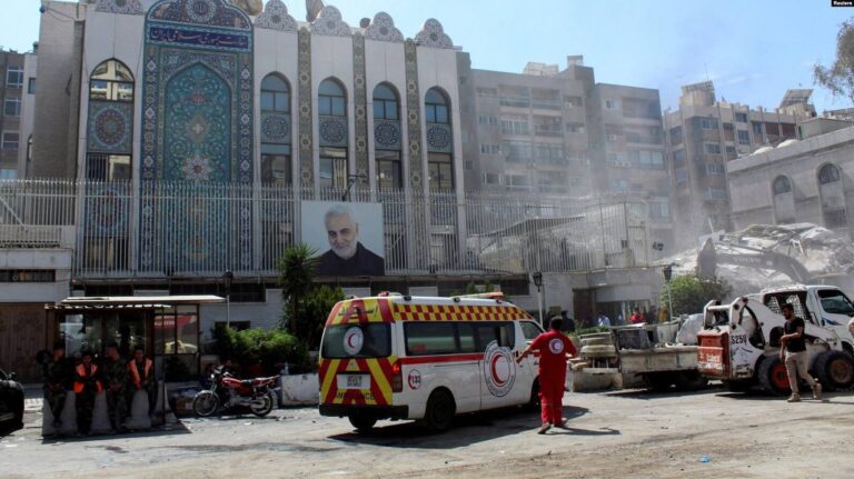 درباره این مقاله بیشتر بخوانید کشف اسناد محرمانه در سفارت ایران در دمشق؛ خبرنگار اسرائیلی جزئیات را فاش می‌کند