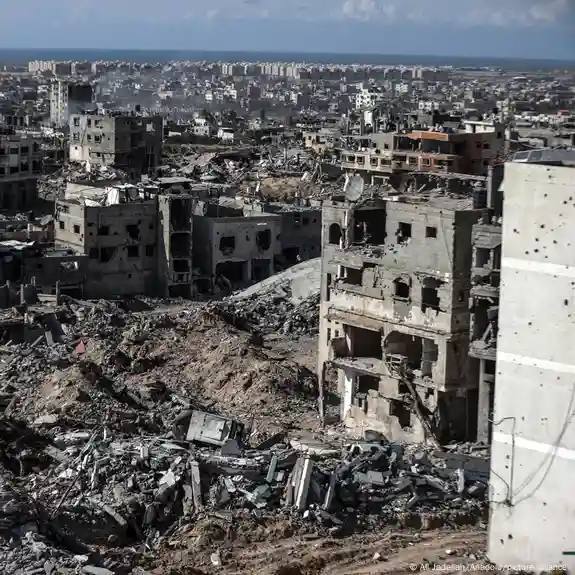 درباره این مقاله بیشتر بخوانید احتمال برگزاری نشست بین‌المللی برای بازسازی نوار غزه