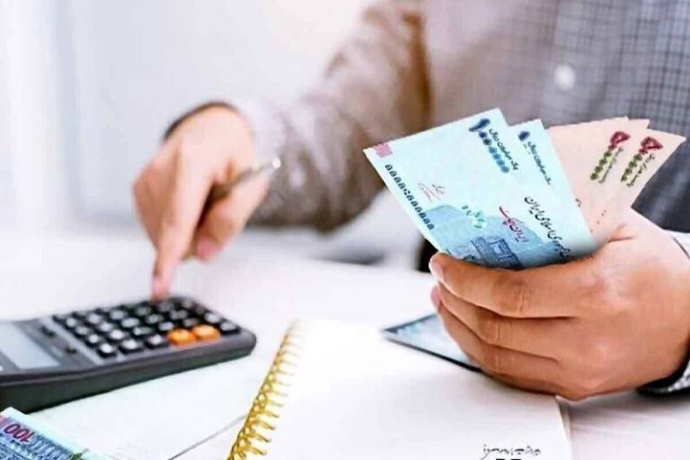 درباره این مقاله بیشتر بخوانید تمامی معافیت‌های مالیاتی کارمندان لغو شد!