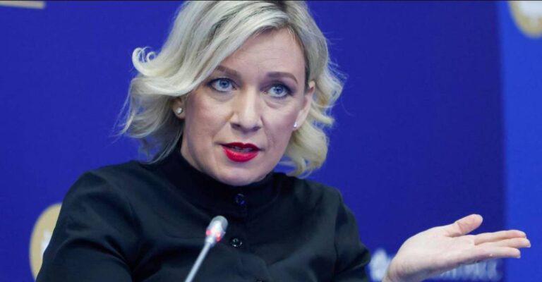 درباره این مقاله بیشتر بخوانید ارباب روسیه: تهران ممکن است در ازای لغو تحریم‌ها محدودیت‌هایی را در برنامه اتمی بپذیرد