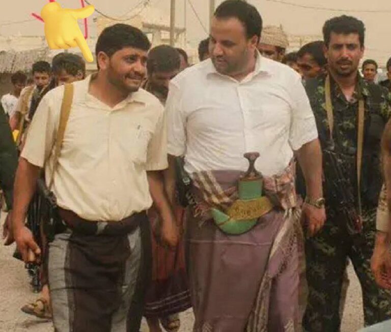 درباره این مقاله بیشتر بخوانید حملات هوایی آمریکا فرمانده نیروی دریایی حوثی‌ها را نیمه‌خنثی کرد؛ ضربات سنگین به مواضع تروریستی در یمن