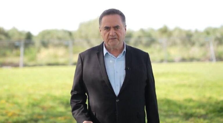 درباره این مقاله بیشتر بخوانید وزیر دفاع اسرائیل: بیروت در صورت نقض آتش‌بس آرامش نخواهد دید