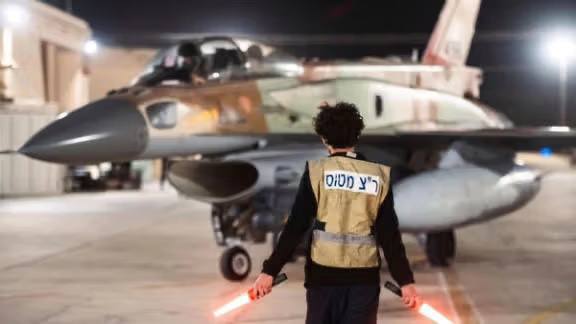 درباره این مقاله بیشتر بخوانید احتمال حمله قریب‌الوقوع آمریکا و اسرائیل به تأسیسات هسته‌ای ایران