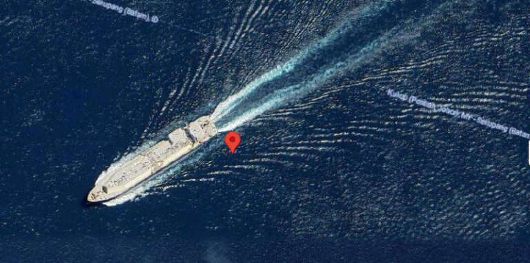 درباره این مقاله بیشتر بخوانید 🟣ورود ناو هواپیمابر «کارل وینسون» به خاورمیانه؛ پیام آشکار به تهران