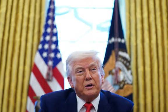 درباره این مقاله بیشتر بخوانید دونالد ترامپ: مردم ایران فوق‌العاده هستند اما تحت حاکمیت فعلی در وضعیت سختی قرار دارند