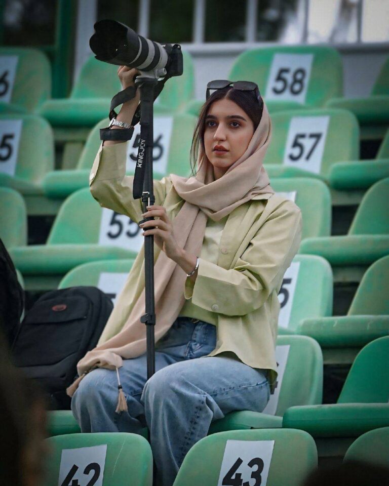 درباره این مقاله بیشتر بخوانید ممنوعیت ورود عکاسان زن در ورزشگاه های اصفهان؛ فقط و فقط به جرم دختر بودن!