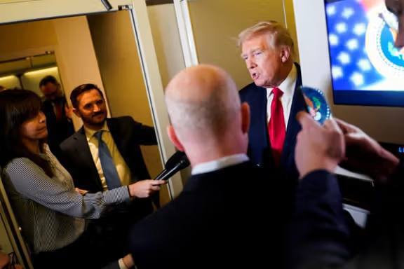 درباره این مقاله بیشتر بخوانید ترامپ از تصمیم قریب‌الوقوع درباره ایران خبر داد