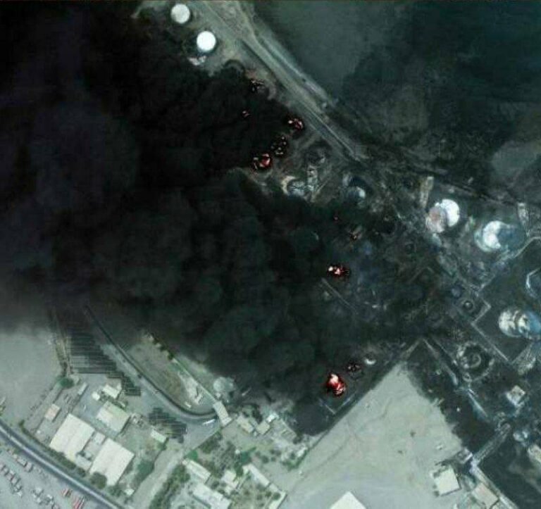 درباره این مقاله بیشتر بخوانید بندر راس عیسی تروریست های حوثی همچنان میسوزد