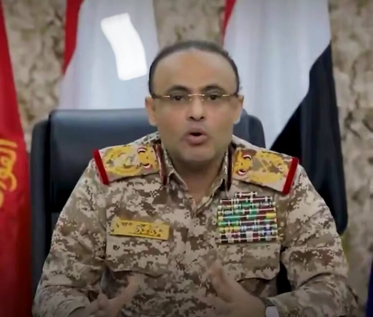 درباره این مقاله بیشتر بخوانید حوثی ها؛ از امروز با تحریم اقتصادی آمریکا، اقتصاد این کشور را فلج میکنیم!!