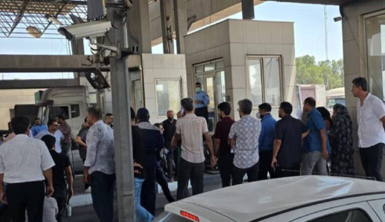 درباره این مقاله بیشتر بخوانید 🔹تجمع خانوادۀ مفقودان حادثۀ بندرشهید رجایی