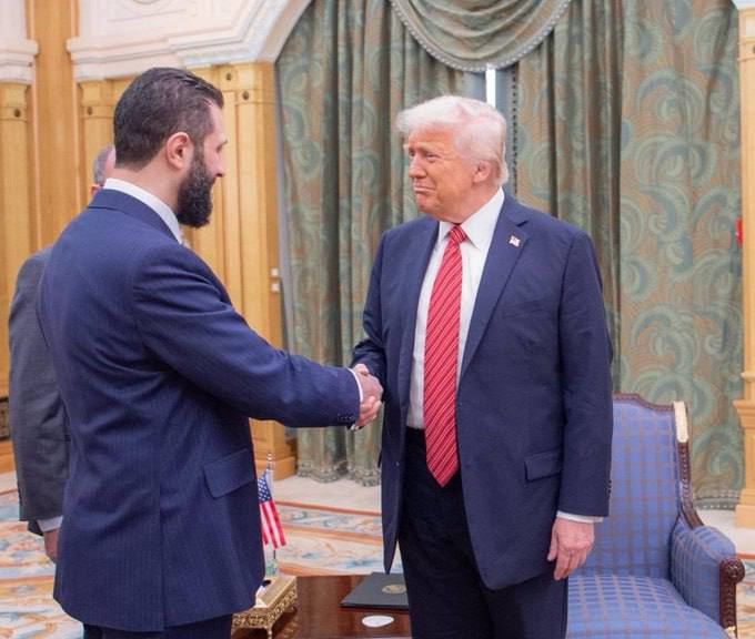 درباره این مقاله بیشتر بخوانید 🔴ترامپ خطاب به احمد الشرع، رئیس جمهور سوریه: «شما یک فرصت عالی برای انجام کاری تاریخی در کشورتان دارید.»