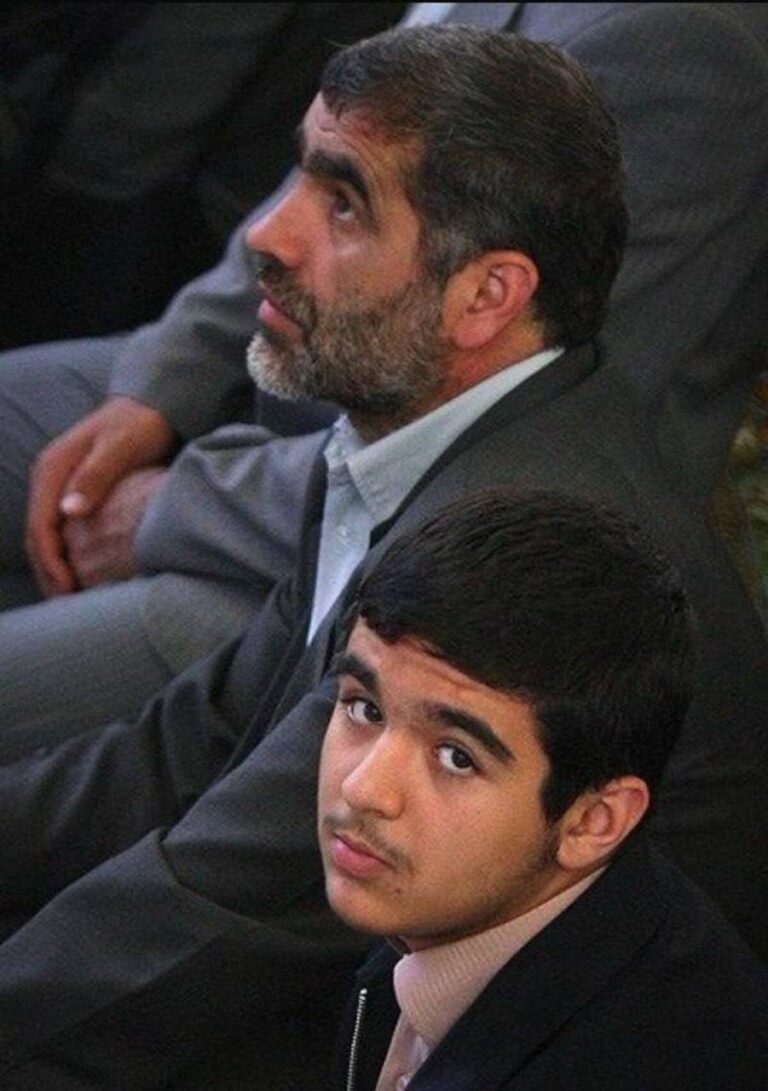 درباره این مقاله بیشتر بخوانید فاجعه در خط ویژه تهران؛ آقازاده‌ای افسر پلیس را زیر گرفت و با نفوذ پدر آزاد شد