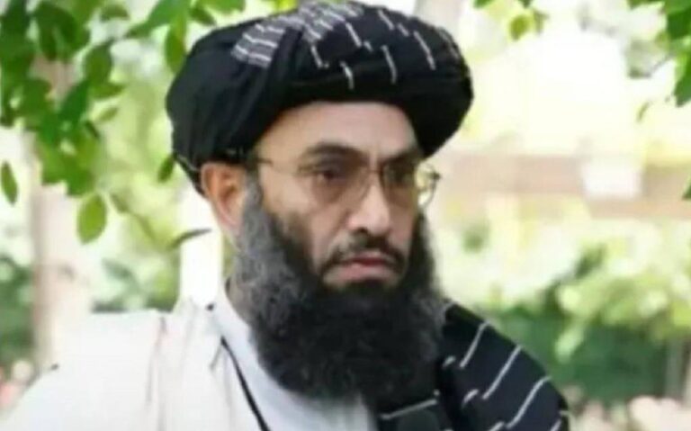 درباره این مقاله بیشتر بخوانید این تفکر عقب‌افتاده بر افغانستان حکمرانی می‌کند: دانشگاه با اسلام در تضاد است/ در شریعت، انسان آزاد نیست بلکه برده است!