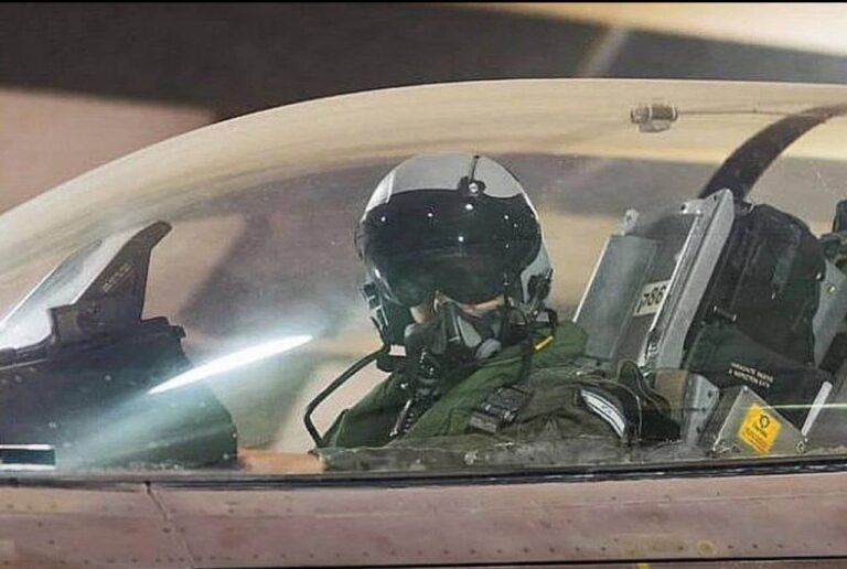 درباره این مقاله بیشتر بخوانید سخنگوی ارتش اسرائیل: تهران دیگر مصون نیست؛ جنگنده‌های ما دو ساعت و نیم بر فراز پایتخت ایران پرواز کردند