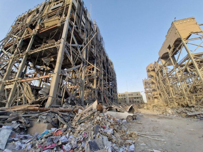 درباره این مقاله بیشتر بخوانید 🔺 تصاویر تخریب گسترده ۳ ساختمان ستادی سازمان اطلاعات فراجا و فرماندهی پلیس امنیت عمومی فراجا