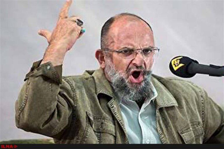 درباره این مقاله بیشتر بخوانید ‏این‌عرزشی رو یادتان هست؟ از سالها پیش فقط کارشان تحریک کردن و ساز جنگ زدن با رگ گردن باد کرده بود،