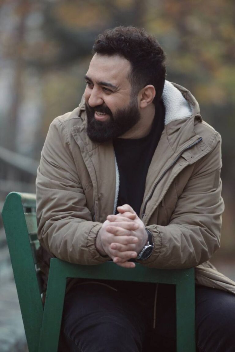 درباره این مقاله بیشتر بخوانید مهدی یراحی: «اینترنت طبقاتی، جایزه‌ی پزشکیان به حامیانش است»