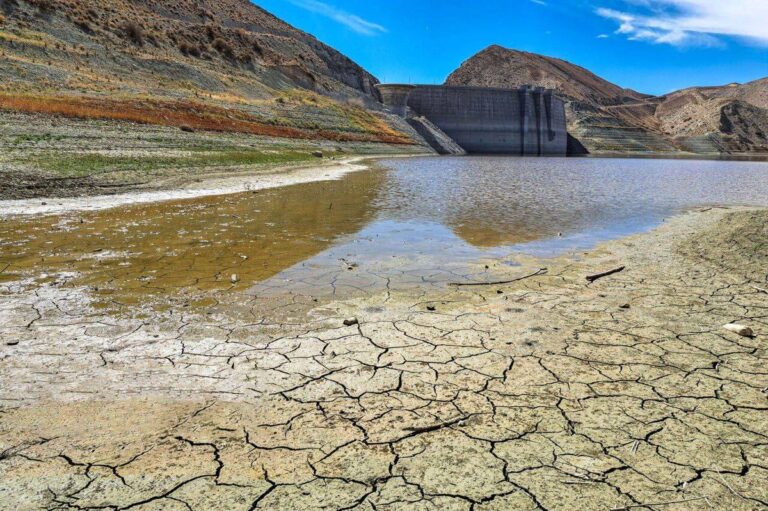 درباره این مقاله بیشتر بخوانید 🔴پمپ آب در تهران طلا شد / رشد قیمت ها تا ۱۱ میلیون تومان!