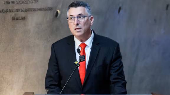 درباره این مقاله بیشتر بخوانید وزیر خارجه اسرائیل در کی‌یف: در جنگ ۱۲ روزه زیرساخت‌های هسته‌ای و منابع پهپادی جمهوری اسلامی را نابود کردیم