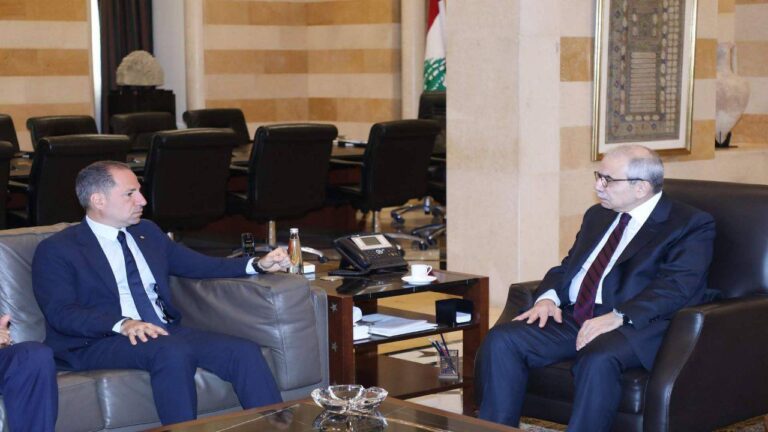 درباره این مقاله بیشتر بخوانید 🔴رئیس حزب کتائب لبنان: ایران پس از شکست در جنگ باید عبرت بگیرد