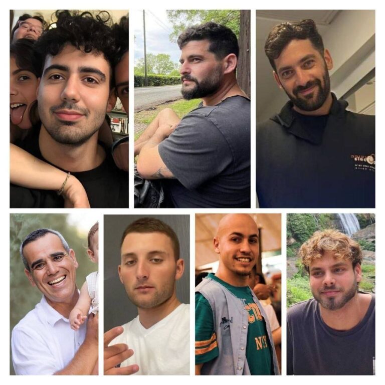 درباره این مقاله بیشتر بخوانید 🔴تصاویر ۷ گروگان اسرائیلی که لحظاتی پیش توسط حماس آزاد شدند