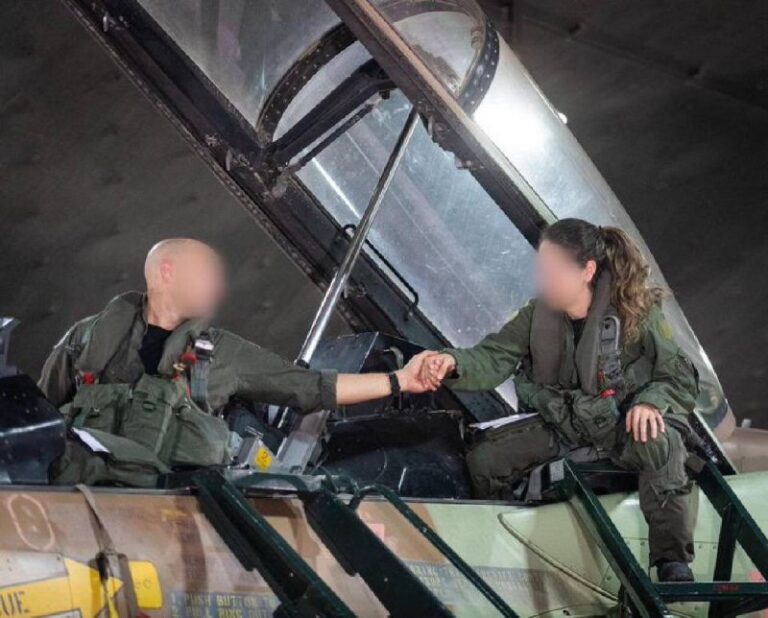 درباره این مقاله بیشتر بخوانید 🔻🔺اسرائیل در میان ۱۰ نیروی هوایی برتر جهان