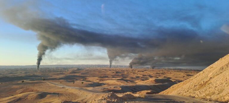 درباره این مقاله بیشتر بخوانید 🔴 تصاویری از دود آلودگی فلرهای چاههای نفت