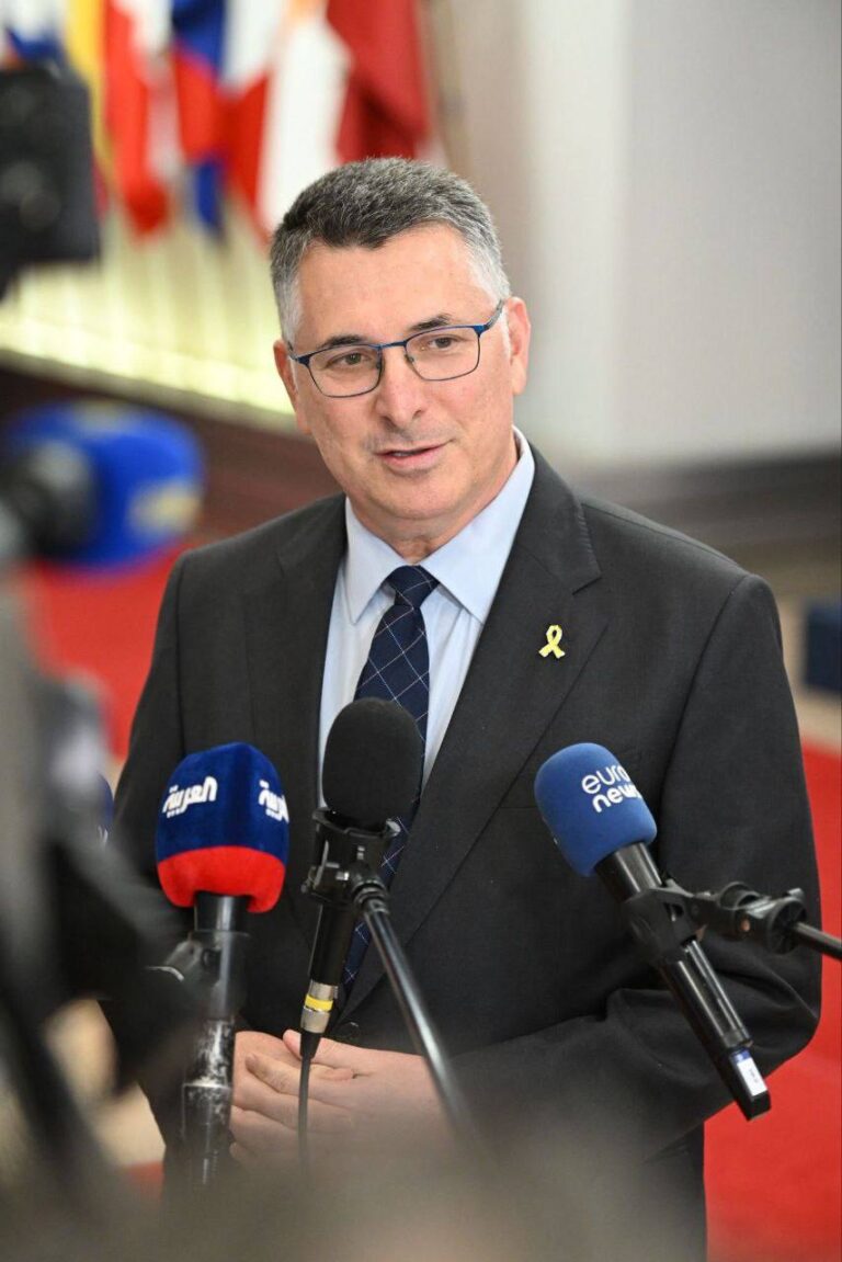 درباره این مقاله بیشتر بخوانید 🔻🔺وزیر خارجه اسرائیل: «جهان بدون هیثم علی طباطبایی جای بهتری است»